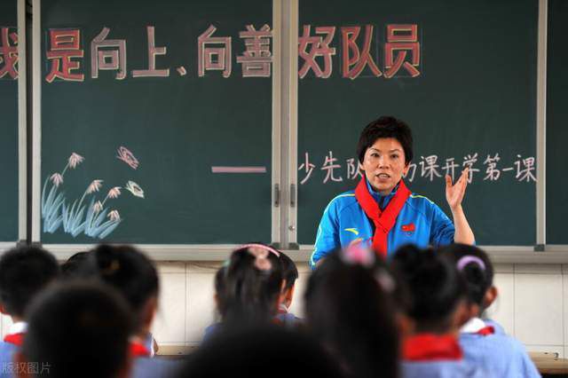 格拉利什说：“对阵切尔西、利物浦、热刺和维拉这四支强队，我们四场比赛只输了一场。